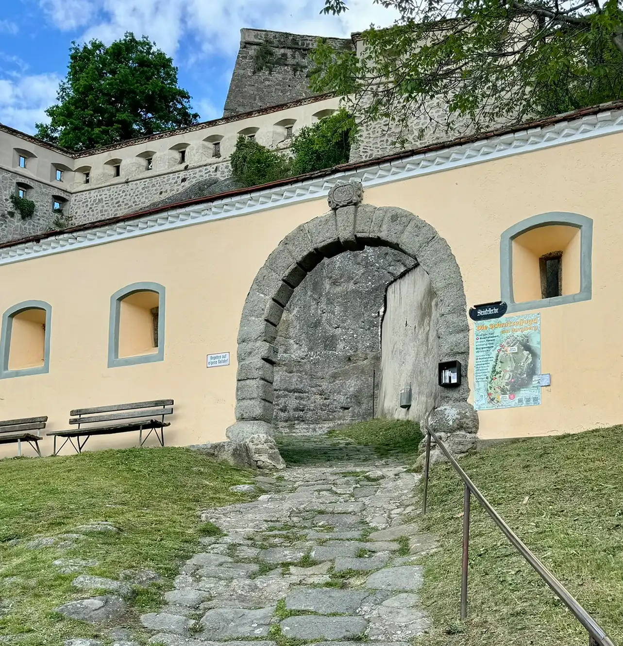 Steinkellertor und Zehentkeller
