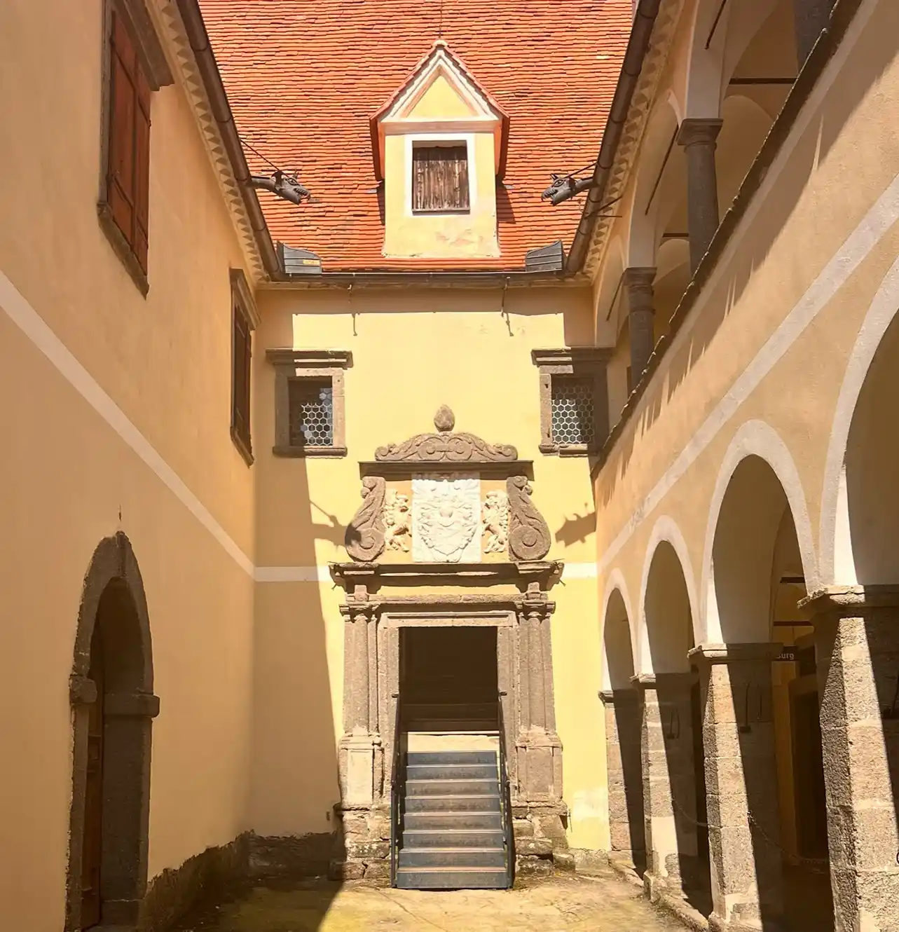 Erster Burghof