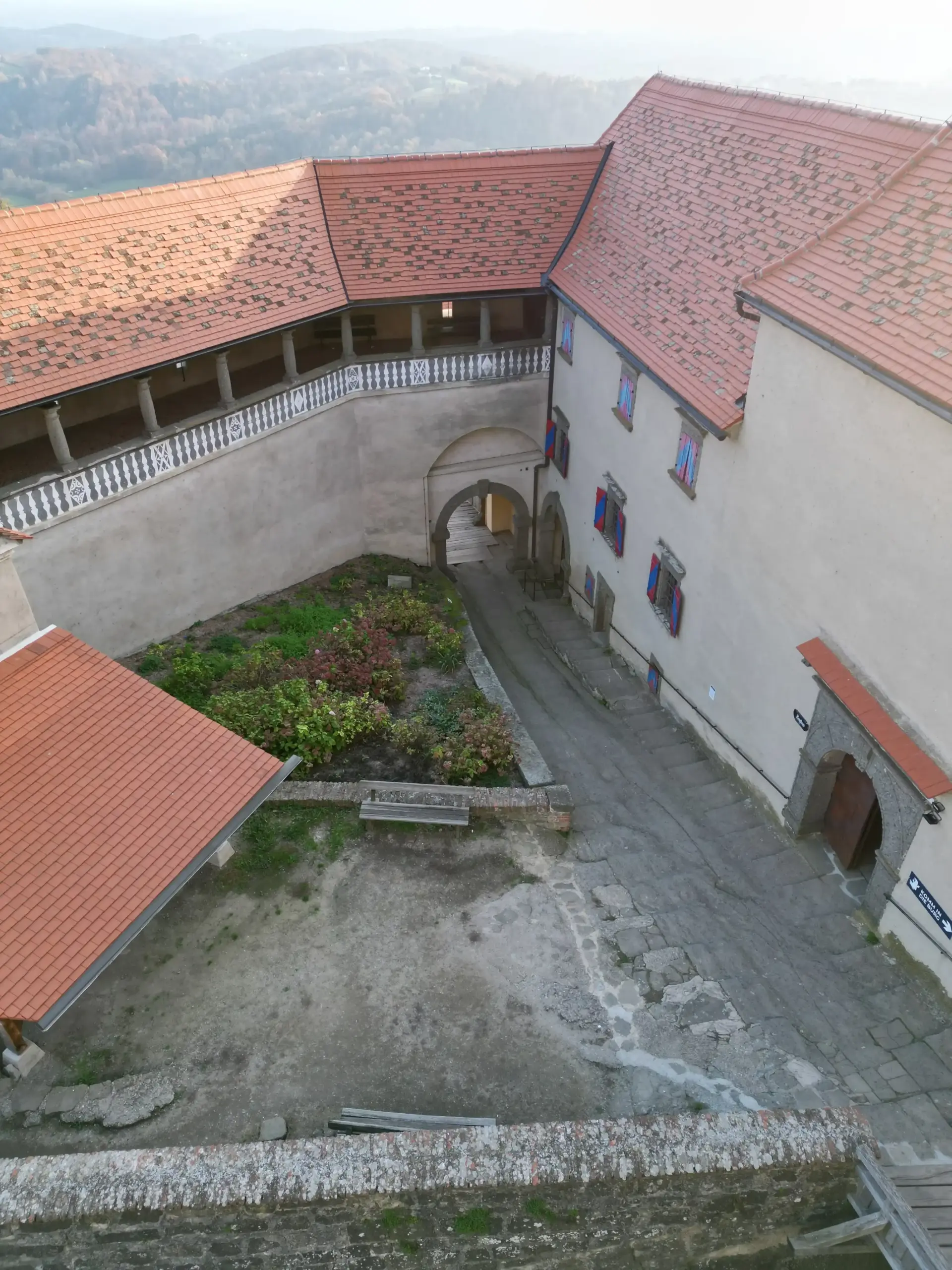 Vorburg